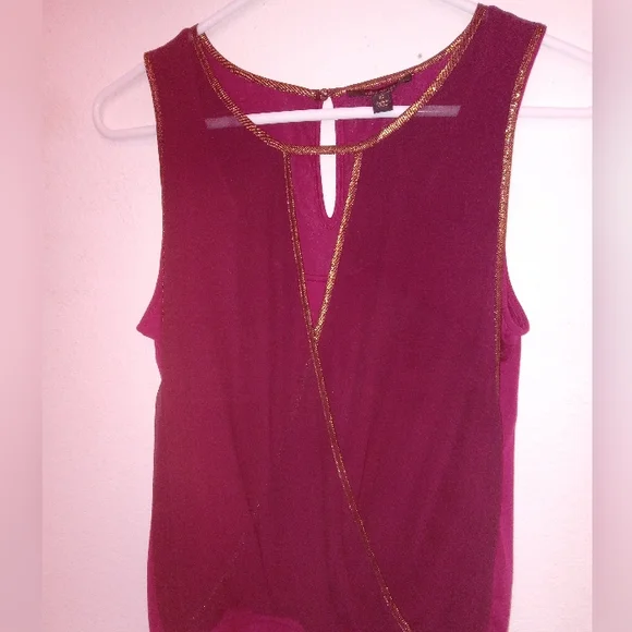 Top - Picture 7 of 8